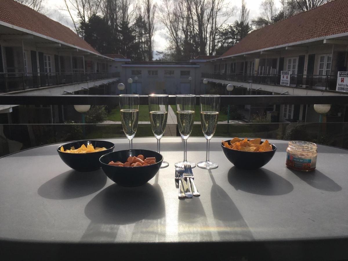 Dahlia 107 - Zonnig En Volledig Uitgerust Appartement デ ハーン エクステリア 写真